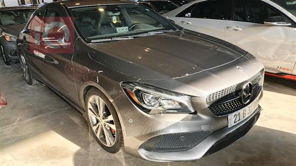 Mercedes-Benz CLA 2018 for sale in Iraq - Erbil